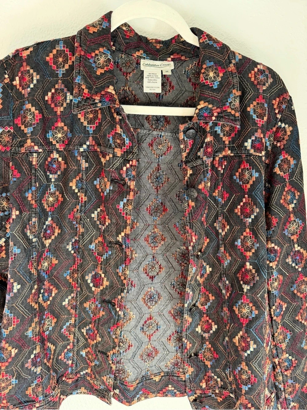 Coldwater Creek Geometric Button Down Shirt in Black & Red Size Medium